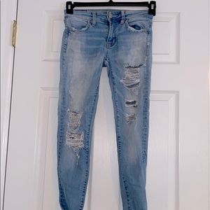 American eagle ripped jeans size 00 for sale!!